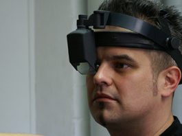 TeXXmo gives wearable computers a right to exist