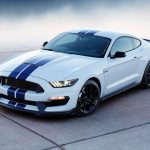 How can the car industry benefit from Wearables?