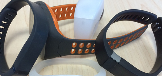 Scientists Create Self-healing Health Wearable Powered by Body Heat