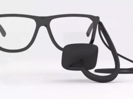 ALS Patients with Locked-In Syndrome May Get a Voice with This New Wearable EyeControl for ALS patients