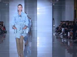 Paris Fashion Week 2018: Techie Paris Street Style Dominated the Show Paris Fashion Week Tech