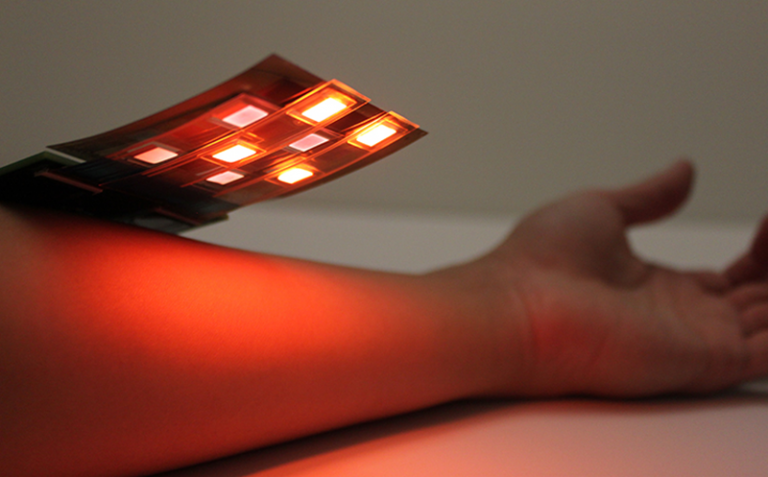 Sensor maps blood oxygen