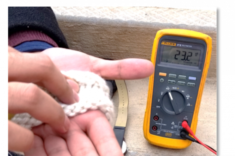 Fabric uses body heat