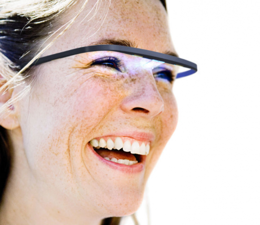 Pocket Sky Combats Jet Lag and Winter Blues by Letting You Carry the Sunshine with You Pocket Sky