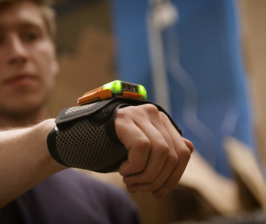 ProGlove Unveils Mark 2, State-of-the-Art Handsfree Barcode Scanner ProGlove Mark 2 scanner