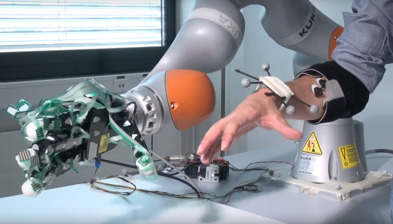 EPFL Smart Robotic hand
