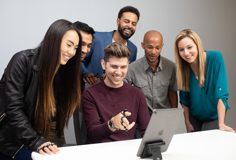 Tap Strap 2 gesture control