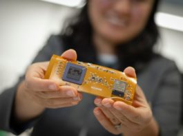 WPI Researchers Develop Flexible Wireless Oxygen Sensor for Monitoring Infants Wearable for Infants’ blood oxygen