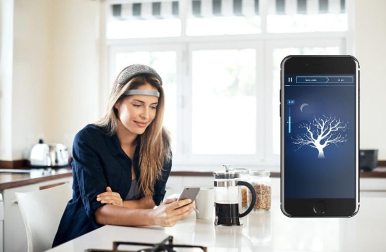 URGOnight sleep training wearable