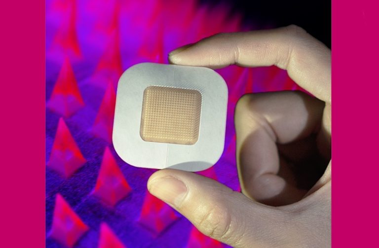 Smart patch for insulin delivery