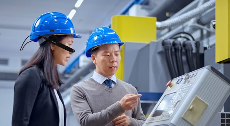 Global Industrial Wearable Market to grow 15 percent