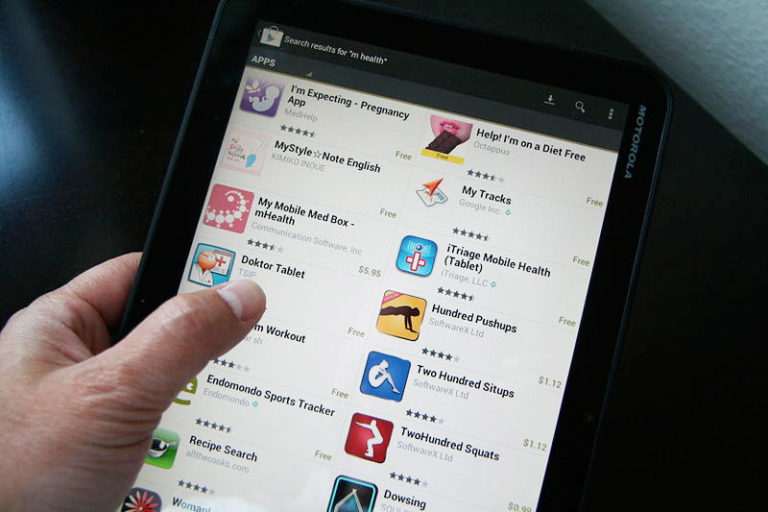 AI framework for health recommendations via smartphone