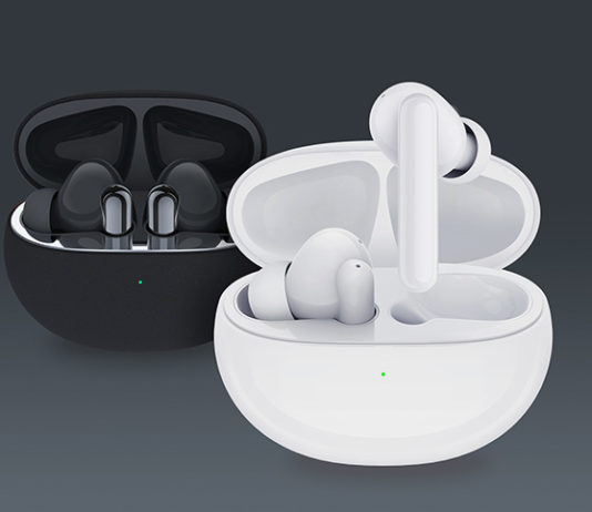 CES 2021: TCL Announces its First Wearable Display, True Wireless Earbuds and Pet Tracker TCL wearable display and earbuds at CES 2021