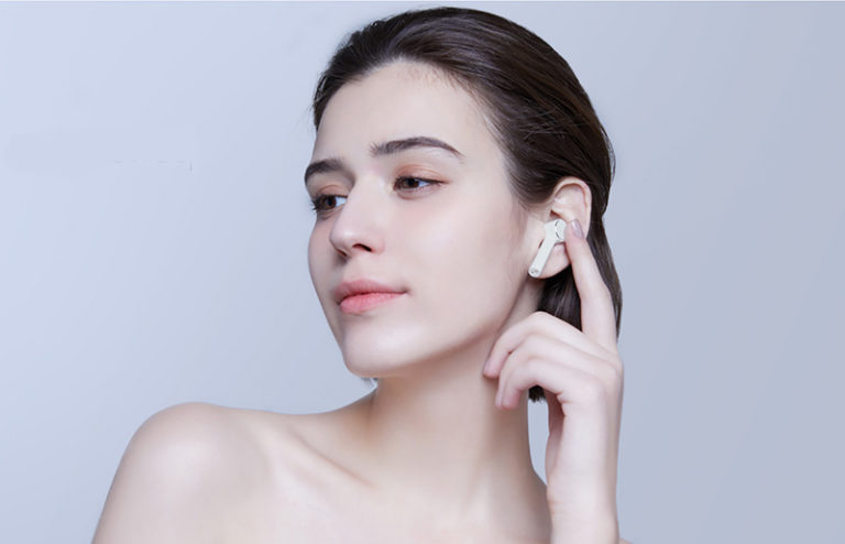 TWS hearables biggest market share 2020