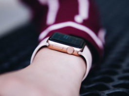 The Next Apple Watch May Have A Totally Redesigned Wrap-Around Display Apple Watch Patent New Display Design