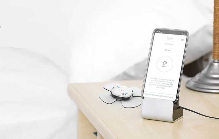 Biobeat wearable ambulatory blood pressure monitor