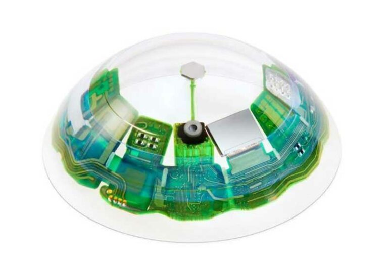 Mojo AR contact lens prototype